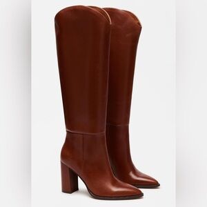 Steve Madden Bixby Boots in Cognac Leather. NWOB Size 6